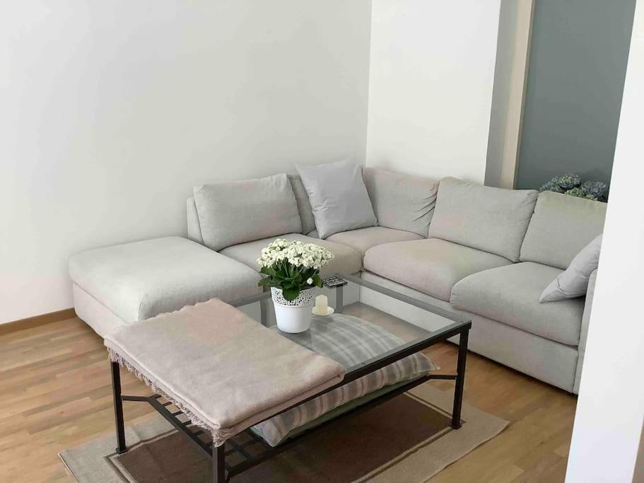 Quiet, Spacious and New 72m2 Old Town Apartment - perfect for 4-6