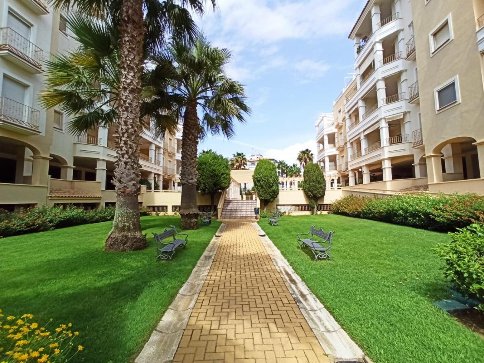PRECIOSOS APARTAMENTO DE DOS DORMITORIOS