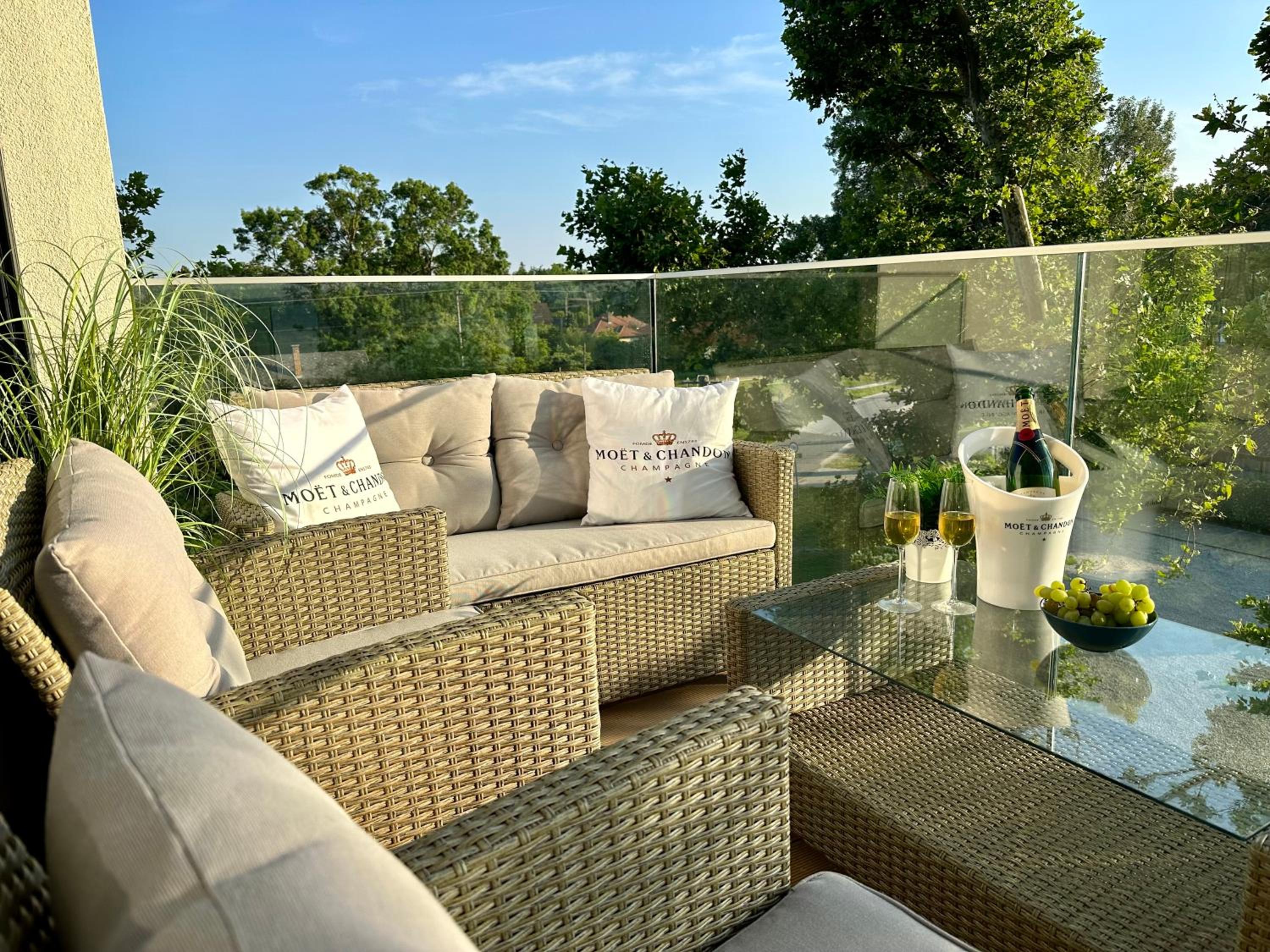 Loulou Apartman - Balatonboglár view 5
