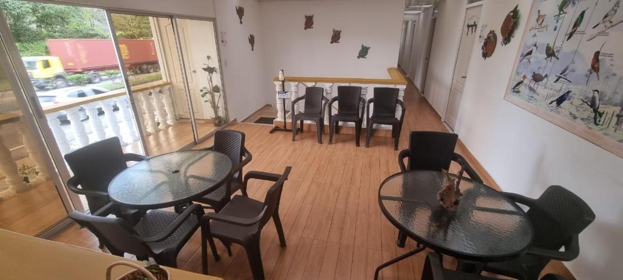 Hostal Mochileros Inn