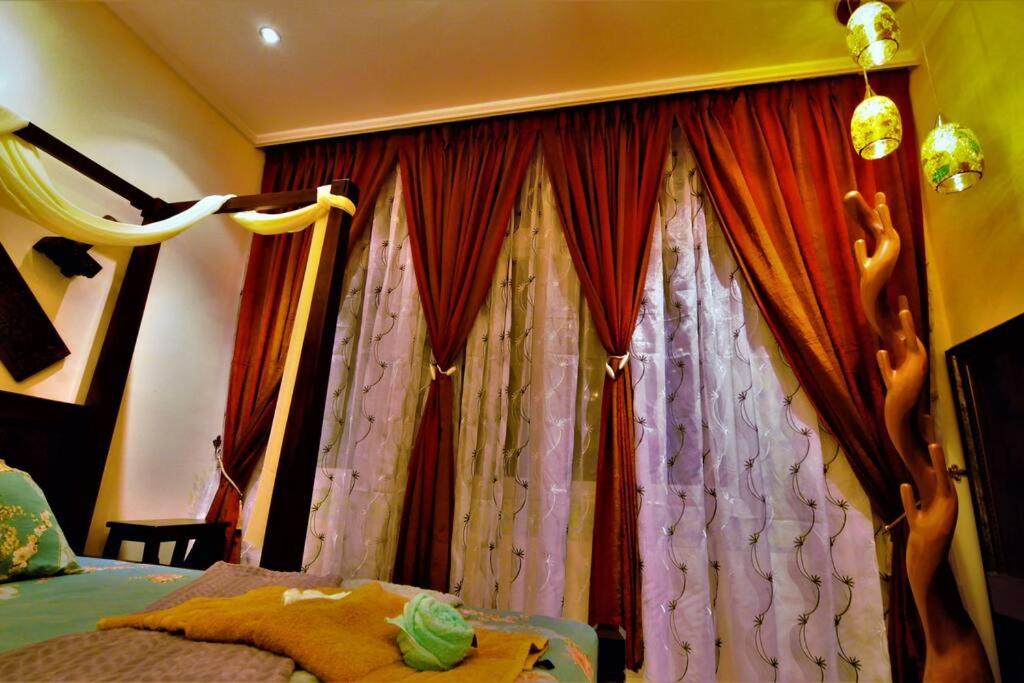 Boutique Studio- Riverine Diamond photo 8