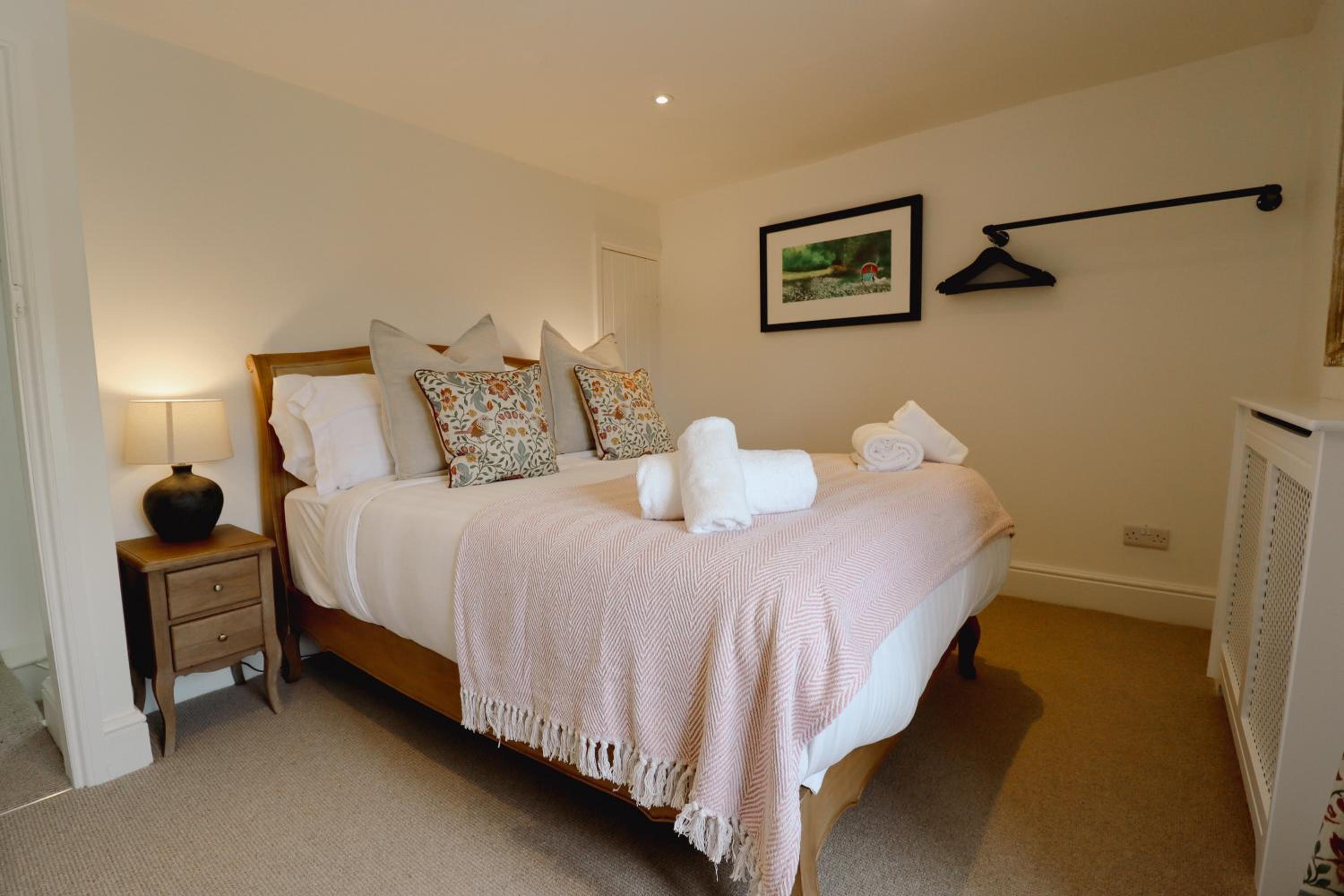 The Little Chantry - Hot Tub, Riverside, Pet Friendly view 2