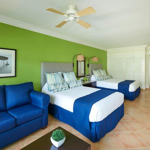 Coconut Bay Beach Resort & Spa All Inclusive - Photo 33