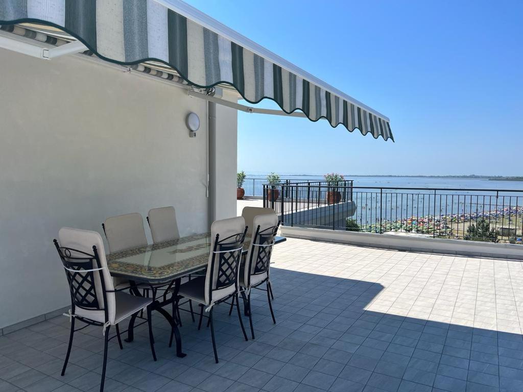 Finestra sul mare view 2