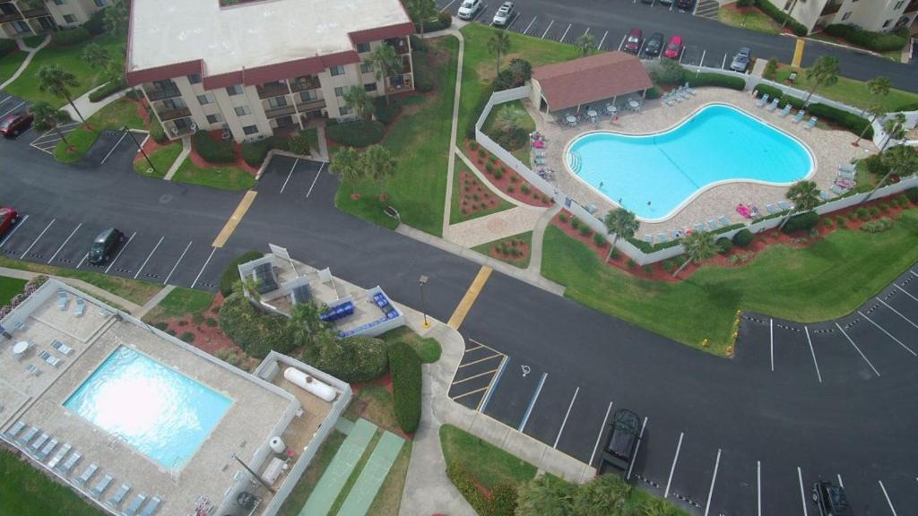 St Augustine Ocean and Racquet 3102 view 3