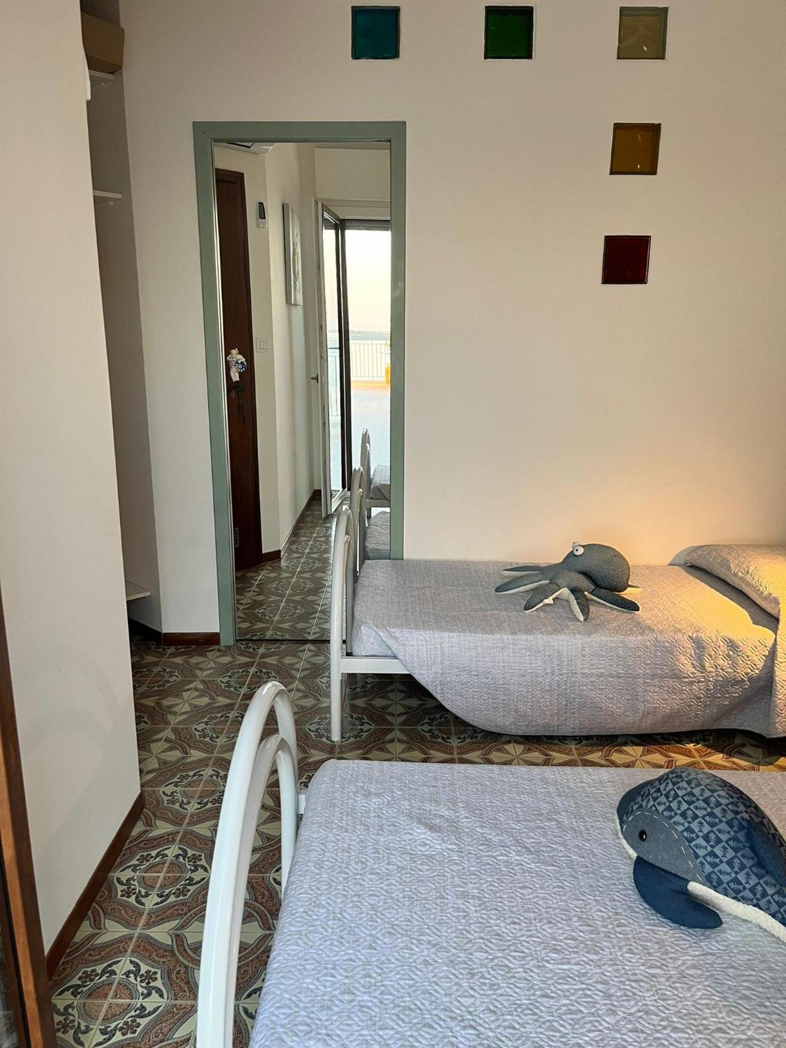Photo 110