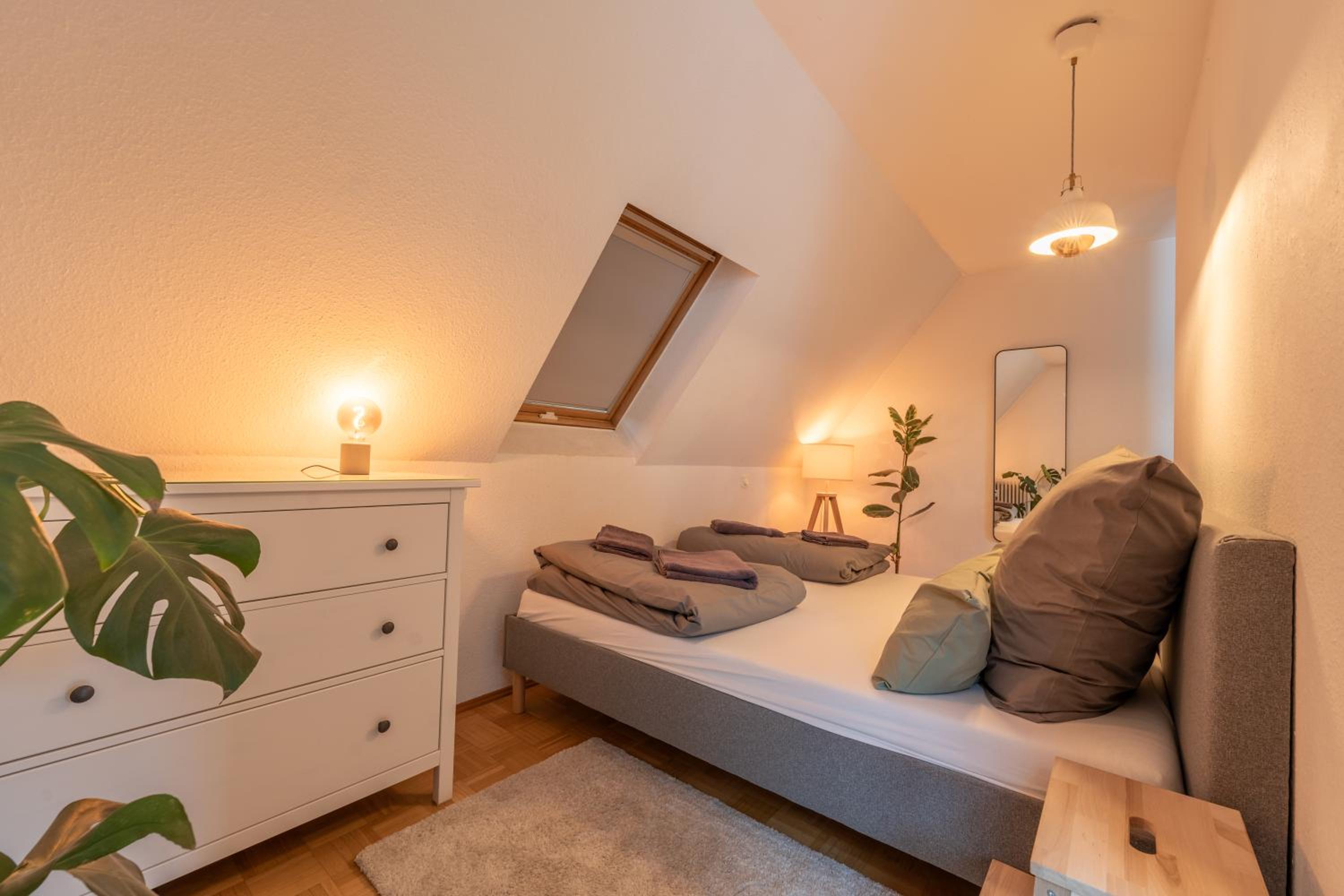 Apartment im Historischen Altbau am Marktplatz - Disney+, 300mb/s Internet
