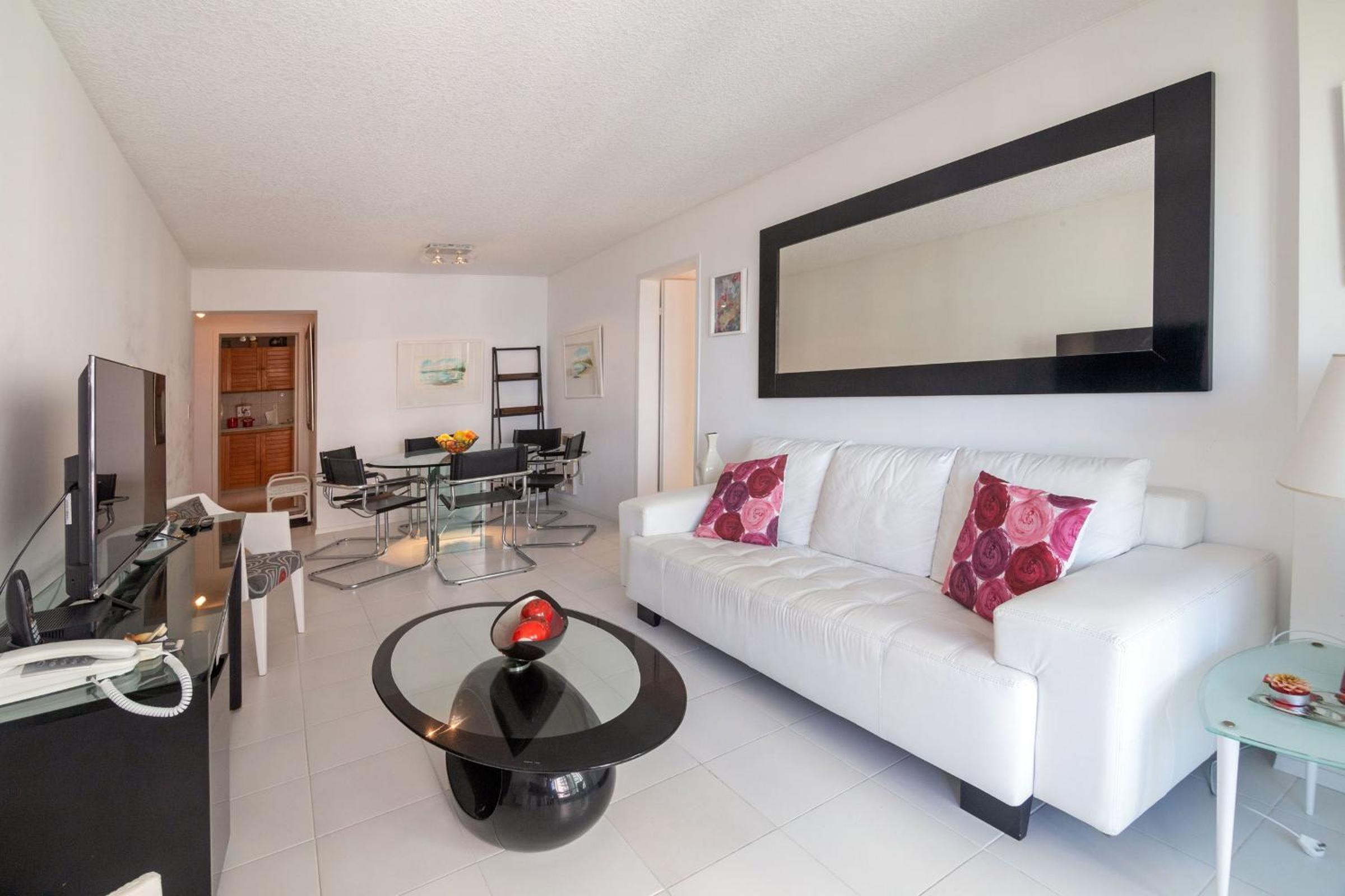 Oceana Suites Torre Marina view 2