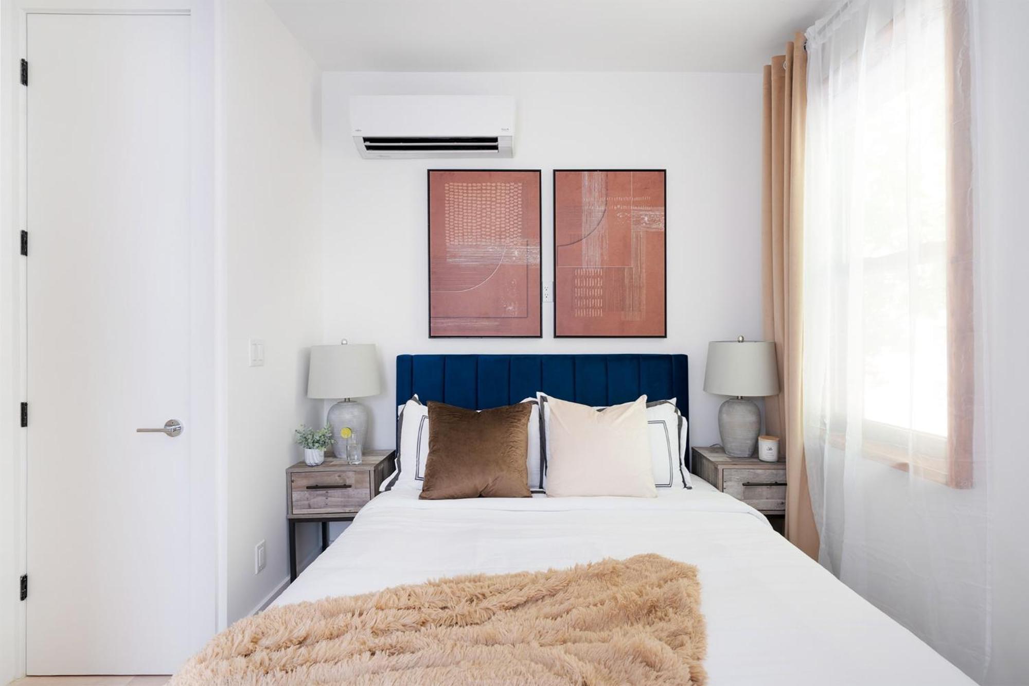 78-4A 2BR Duplex with a Balcony Prime UES