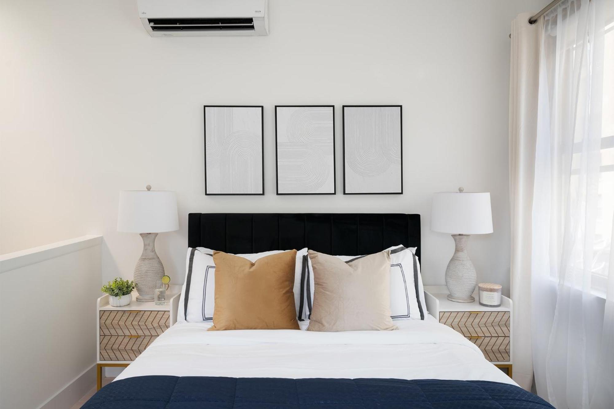 78-4A 2BR Duplex with a Balcony Prime UES