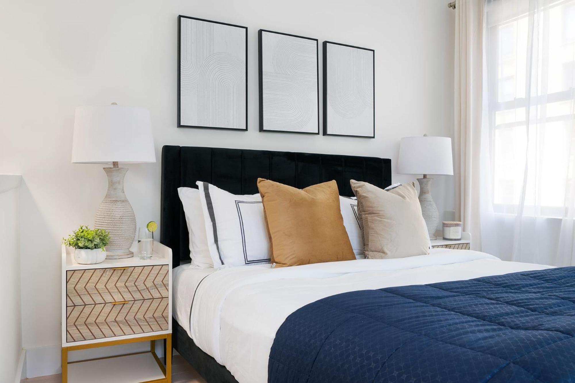 78-4A 2BR Duplex with a Balcony Prime UES