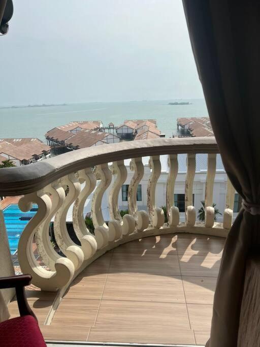 Glory Apartment with sea view delight photo 1