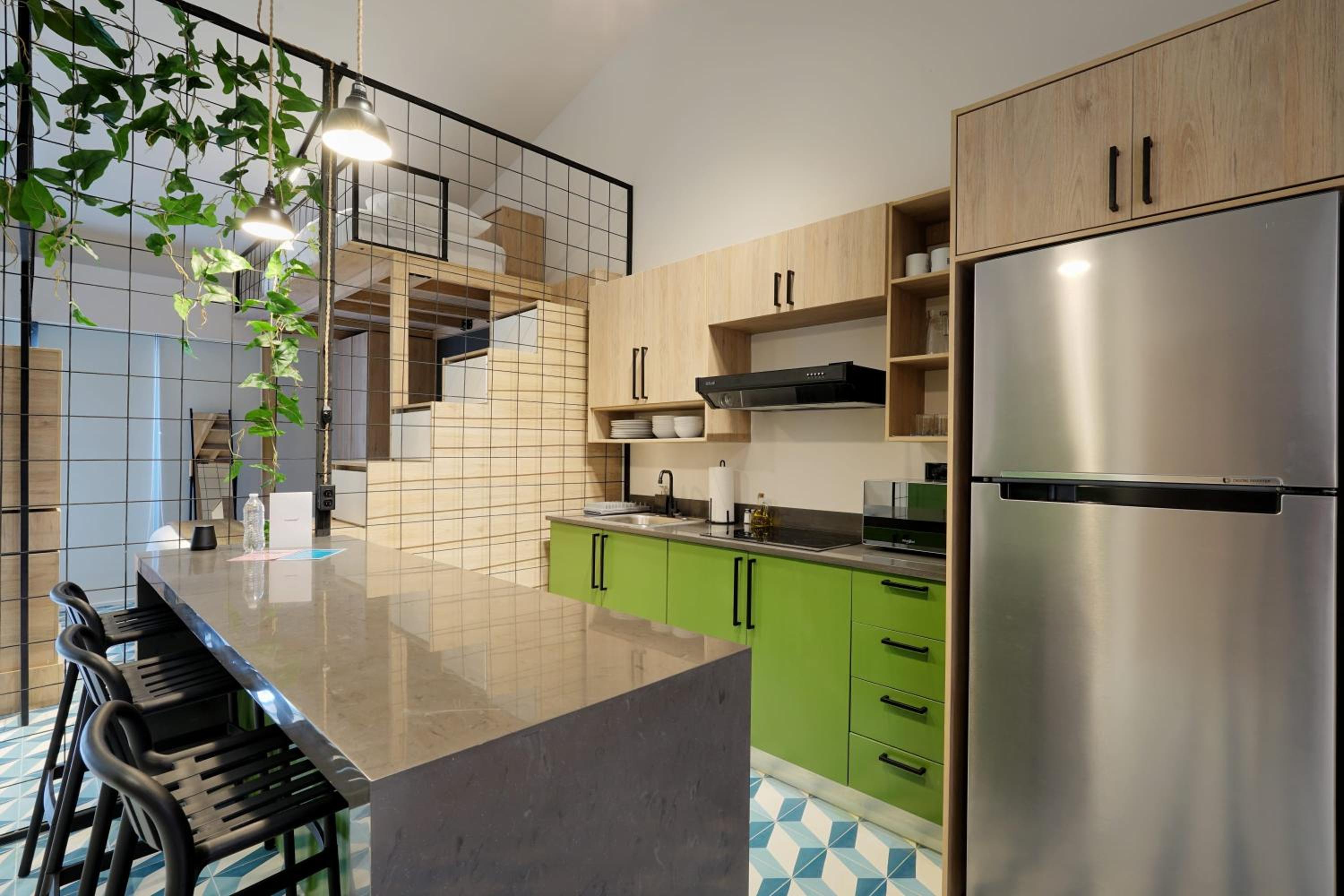 Comfy Loft in Santa Ana view 5