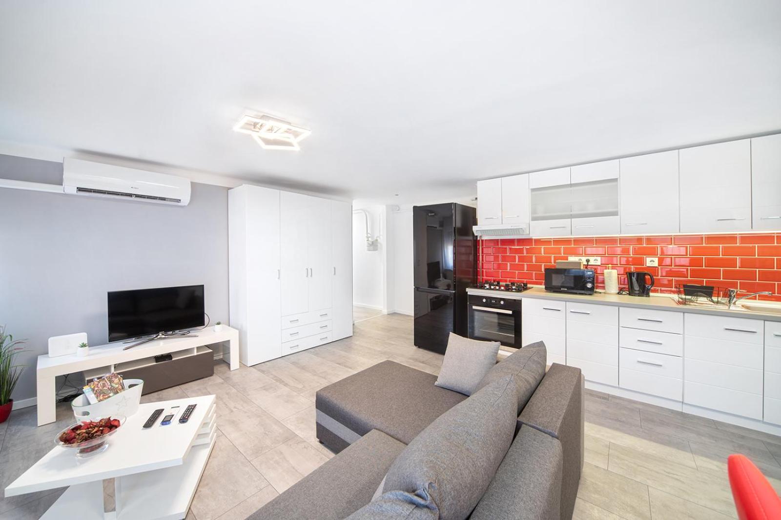 Centroom Pécs Apartman - Image 4