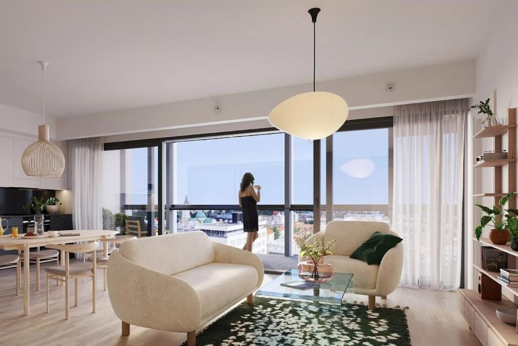 Luxus Tower Apartment 14th Floor