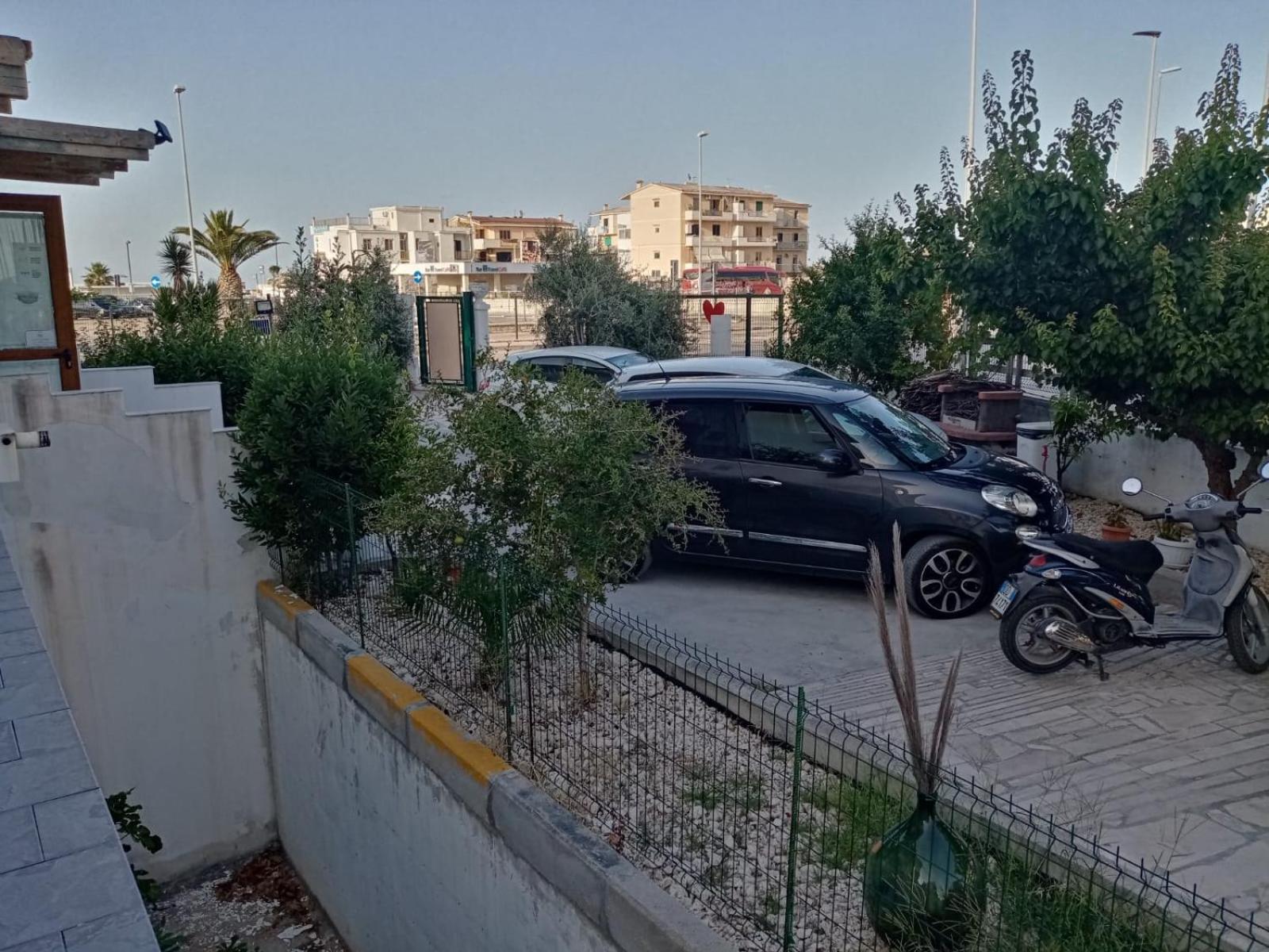 B&B Palazzo Manfredi Vieste, Fronte mare con Parcheggio