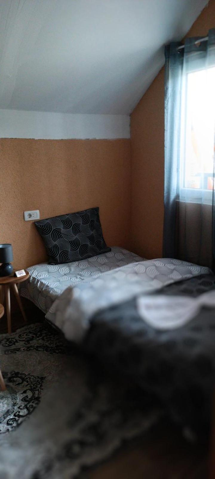 Photo 26