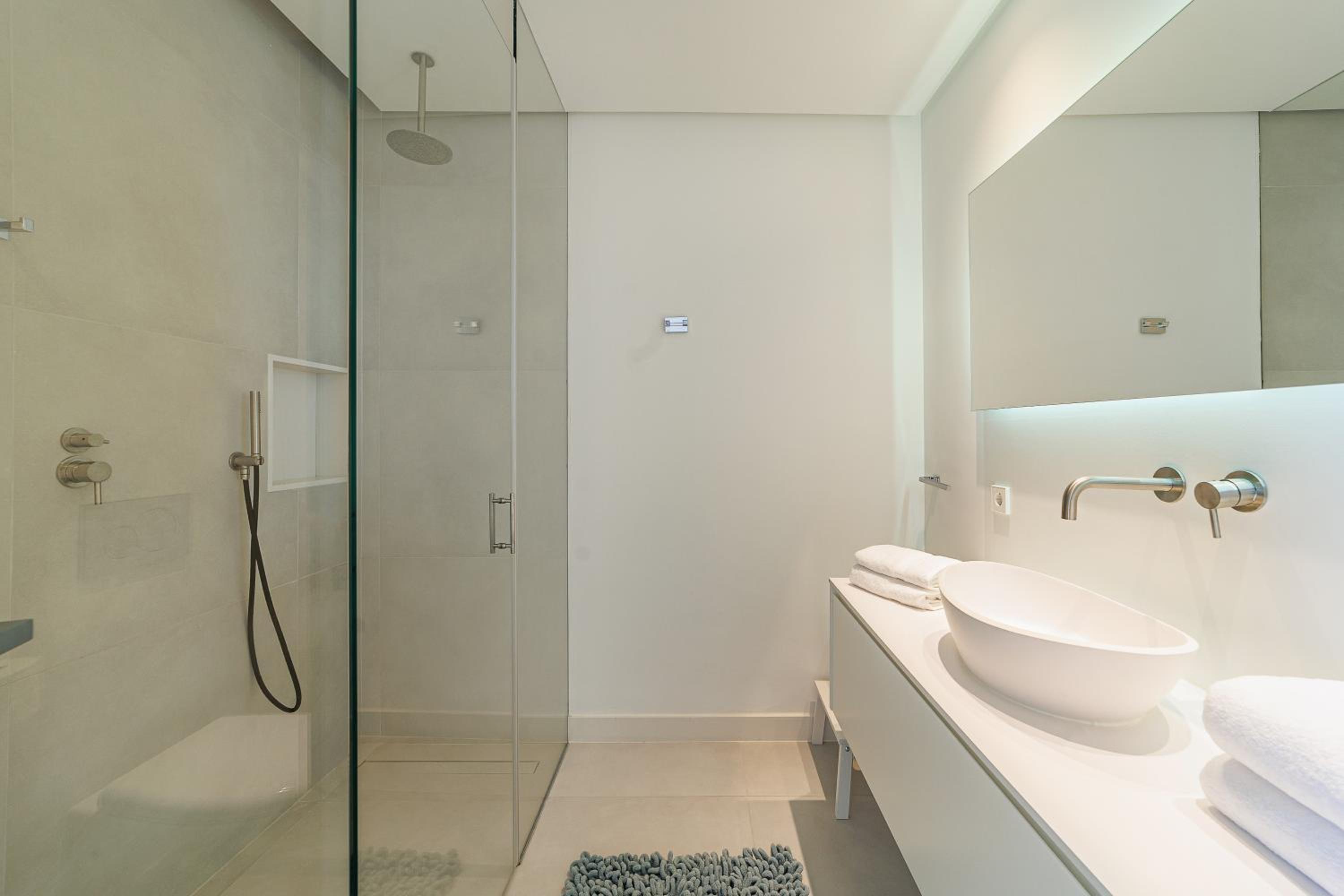 Luxury Villa MBH