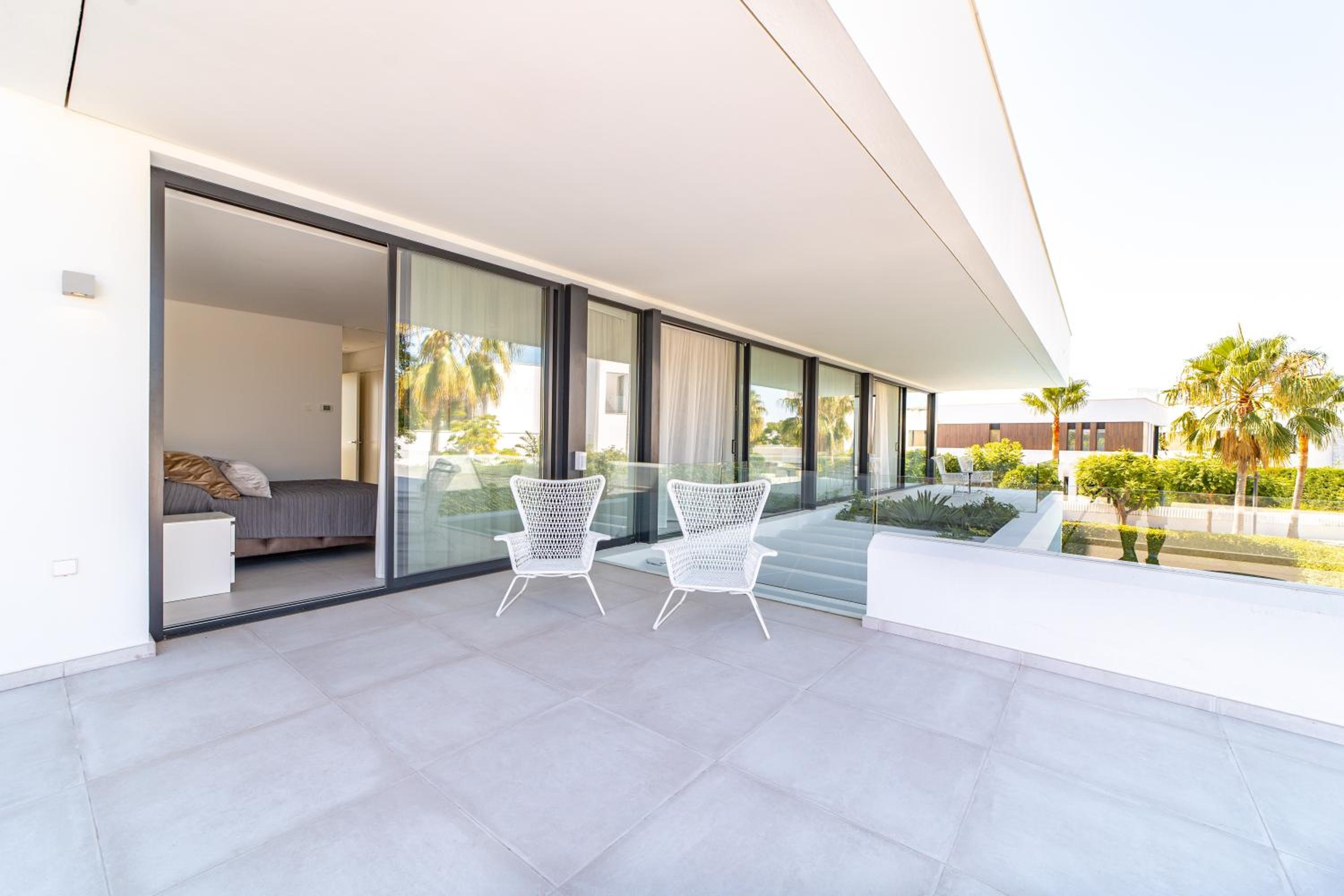 Luxury Villa MBH