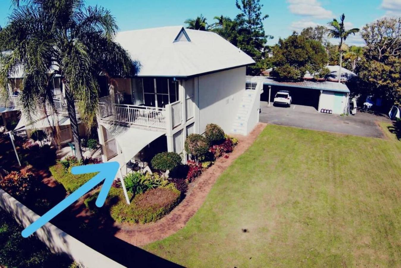 Pet friendly walk to Hastings St or Noosa River 11ATS