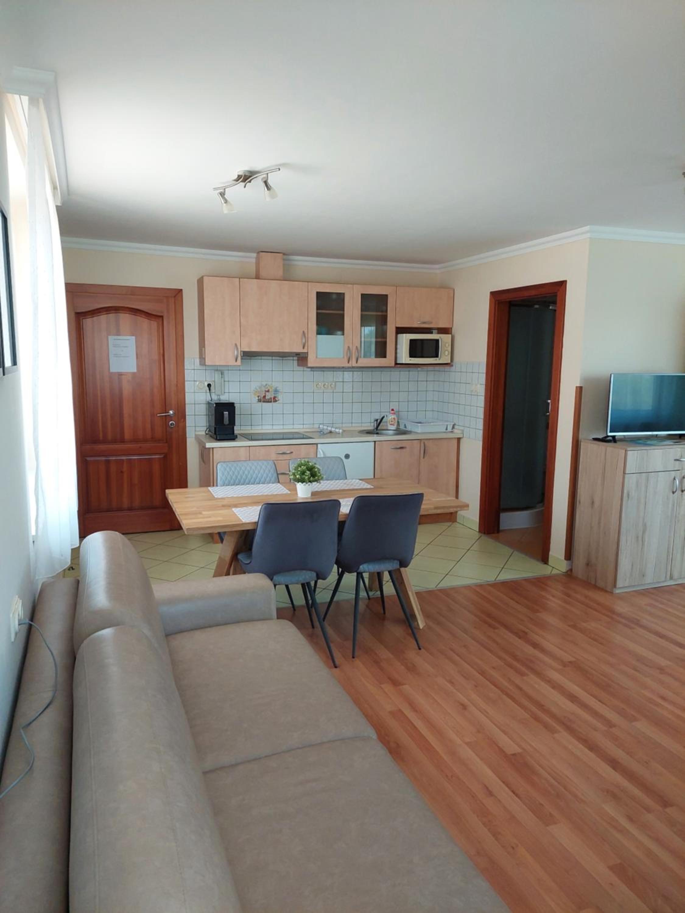 Elek Apartmanház