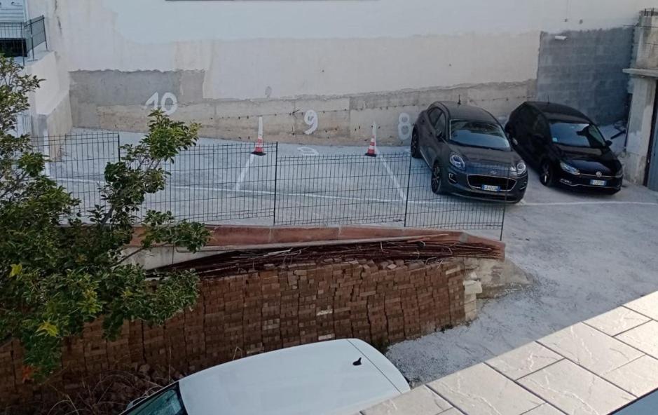 B&B Palazzo Manfredi Vieste, Fronte mare con Parcheggio