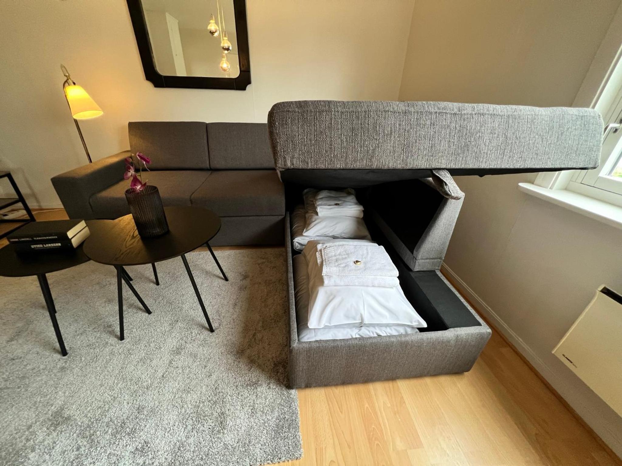 Central trainstation apartment