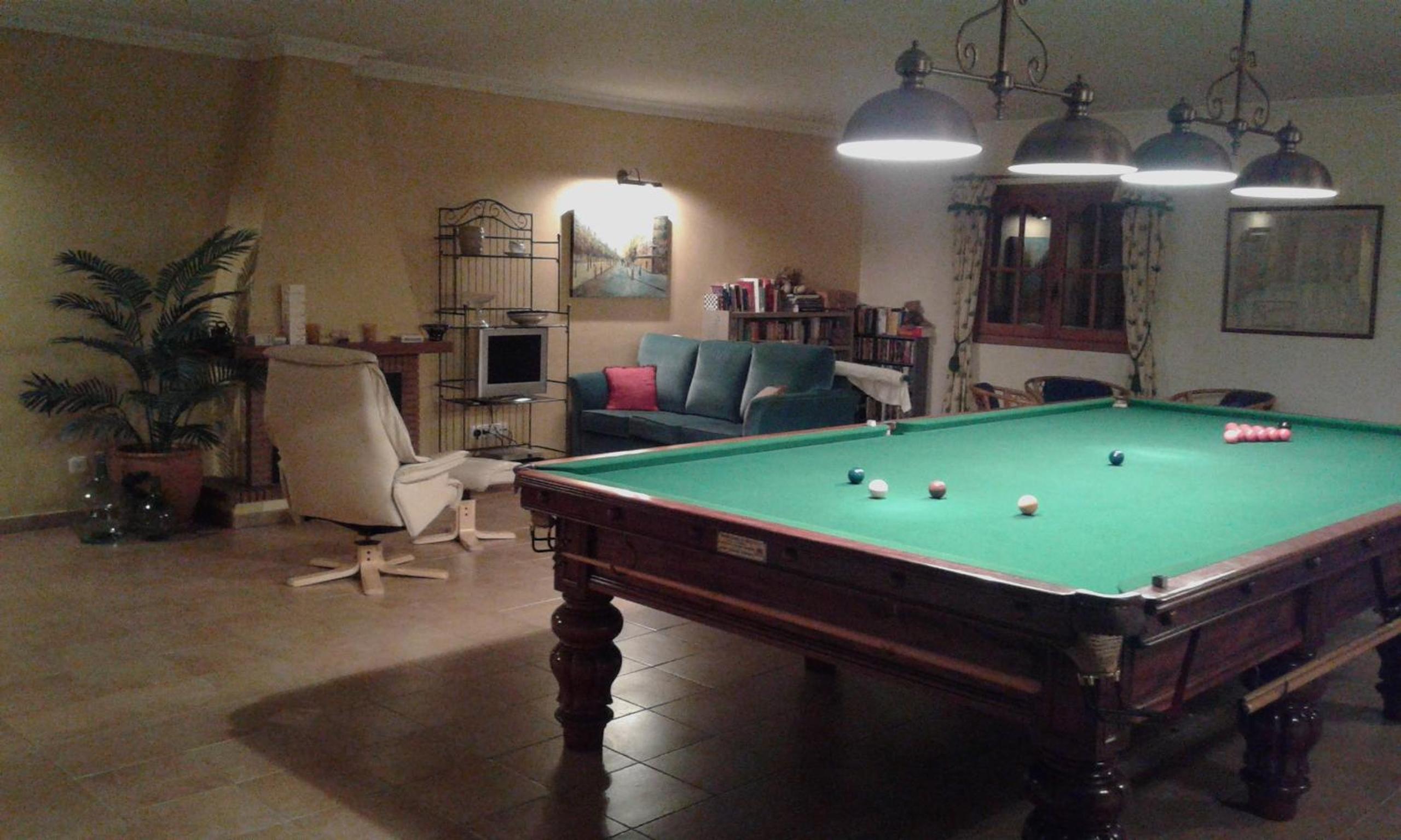 Casa Roble B&B