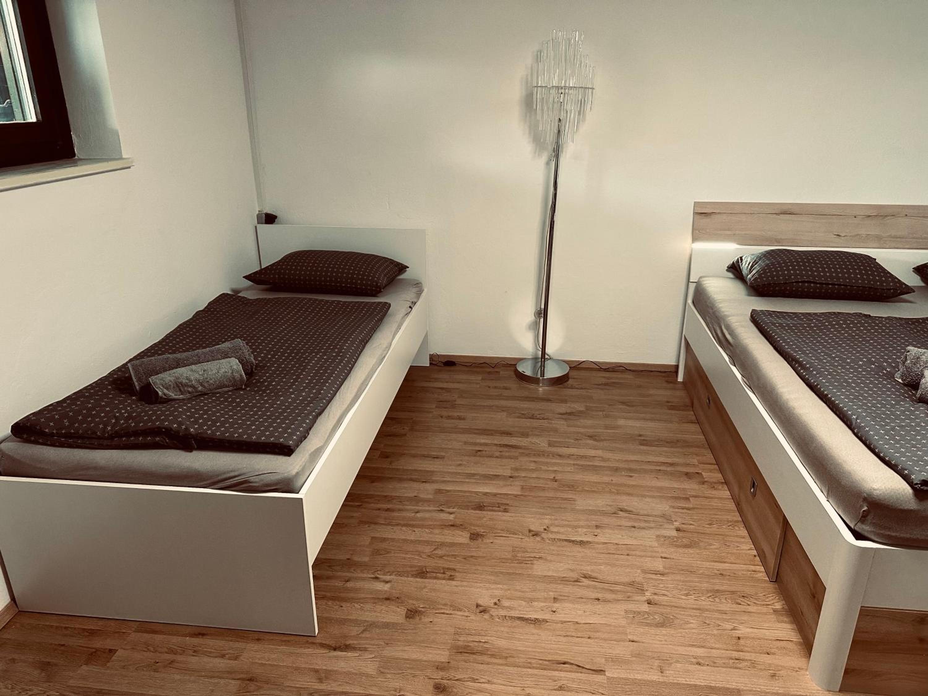 Moon Bay apartment - Free large parking