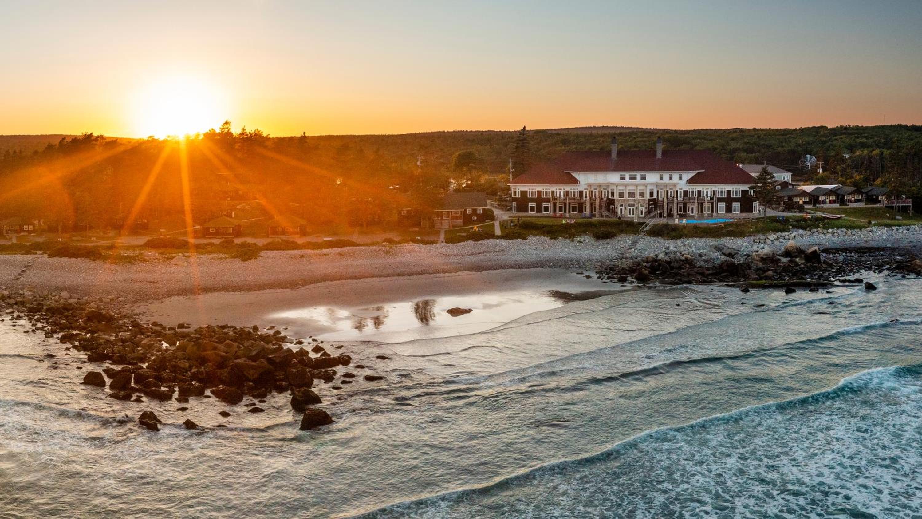 White Point Beach Resort 16