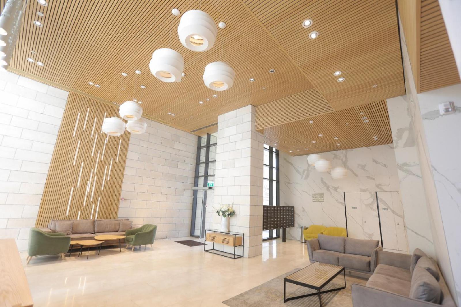 JTower Royal Suites - Alefimmoed