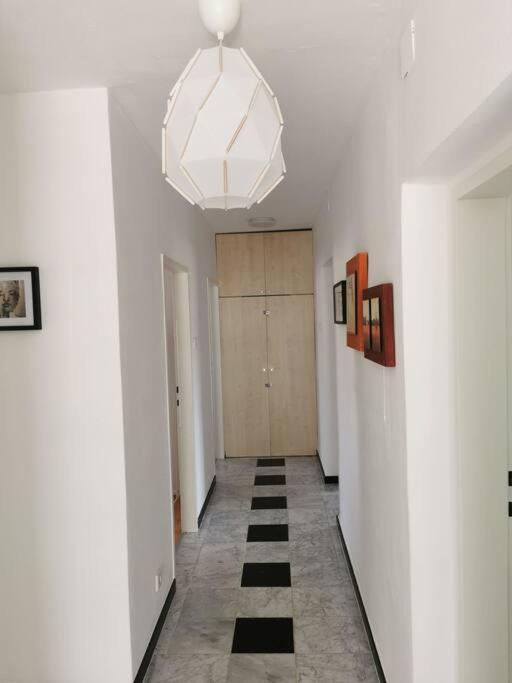 Großzügige Wohnung mit Terrasse