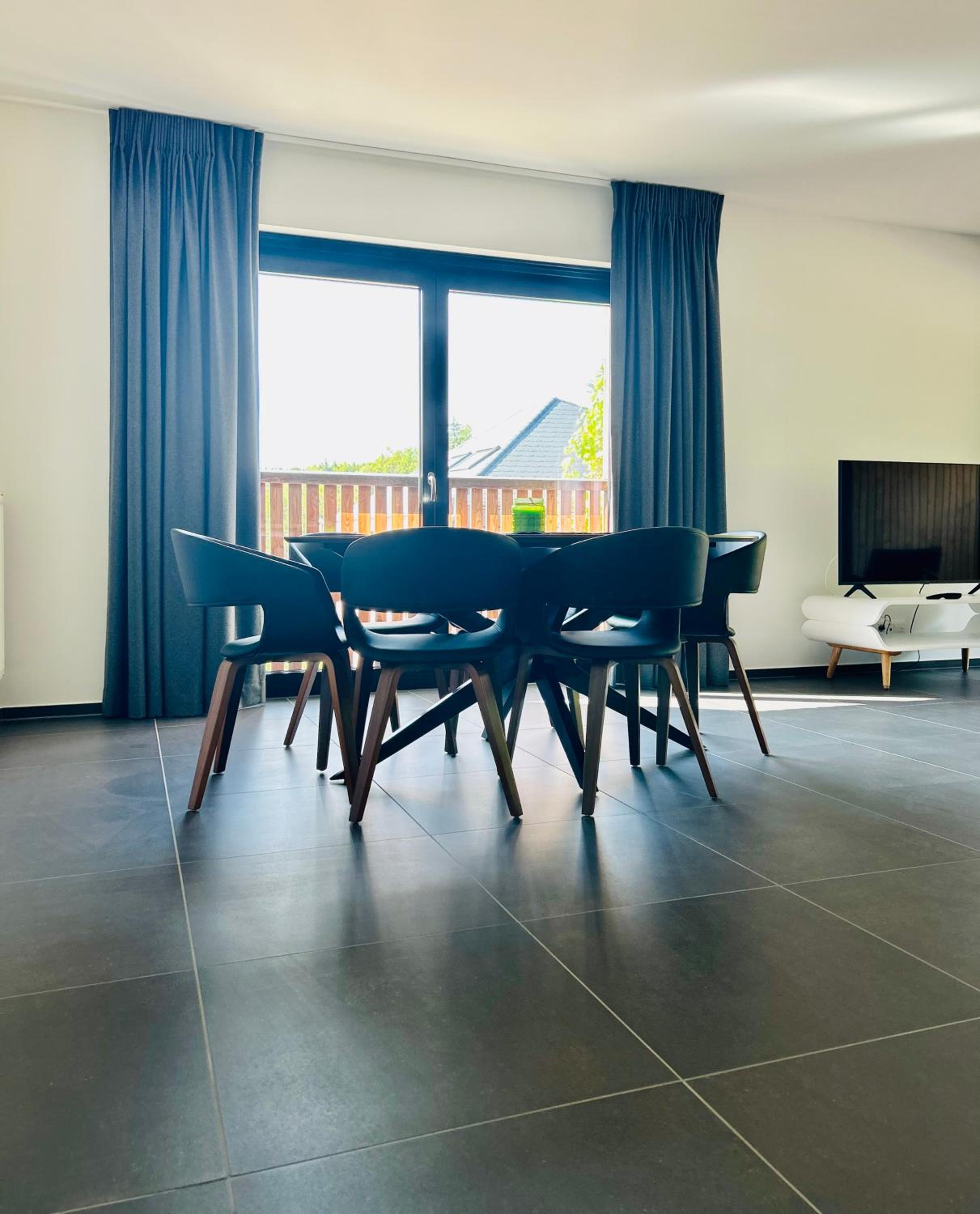 Apartment 23