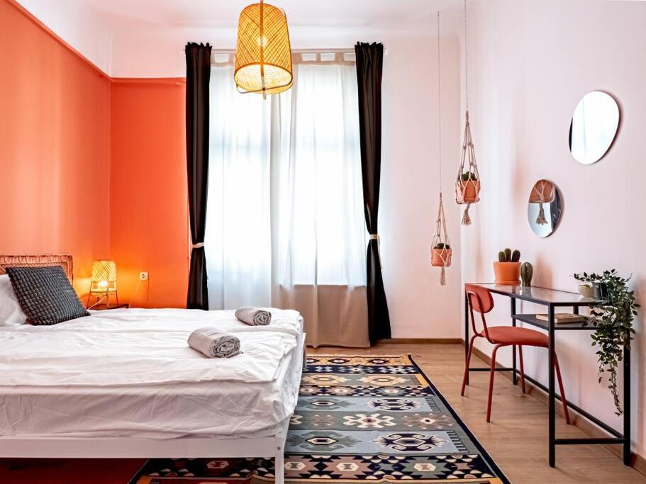 Mexicopo Apartment with Garage