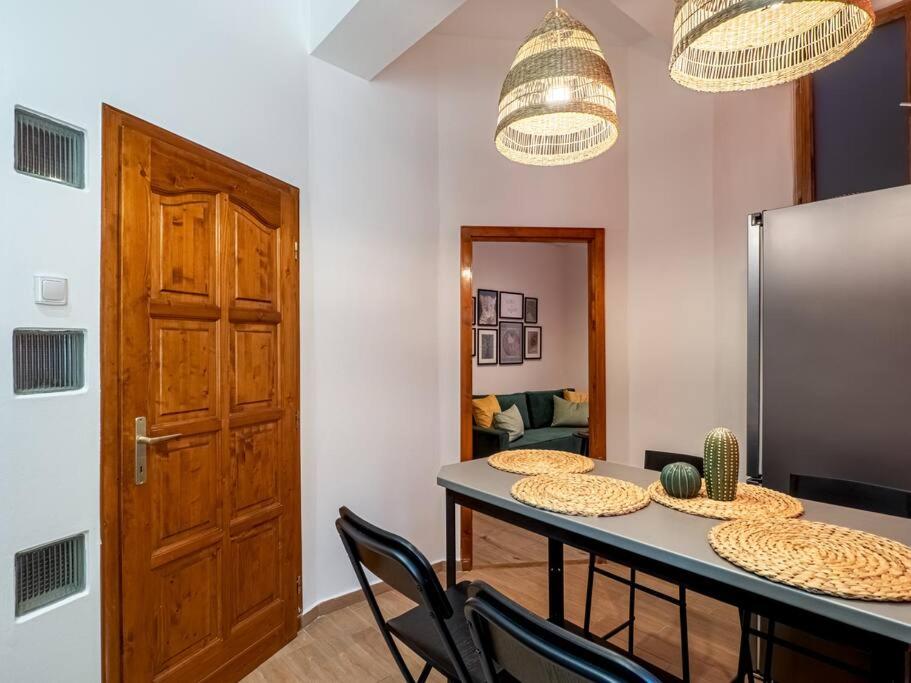 Mexicopo Apartment with Garage