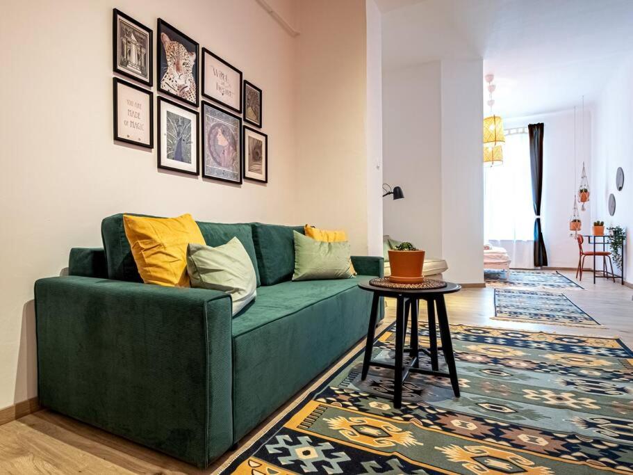 Mexicopo Apartment with Garage