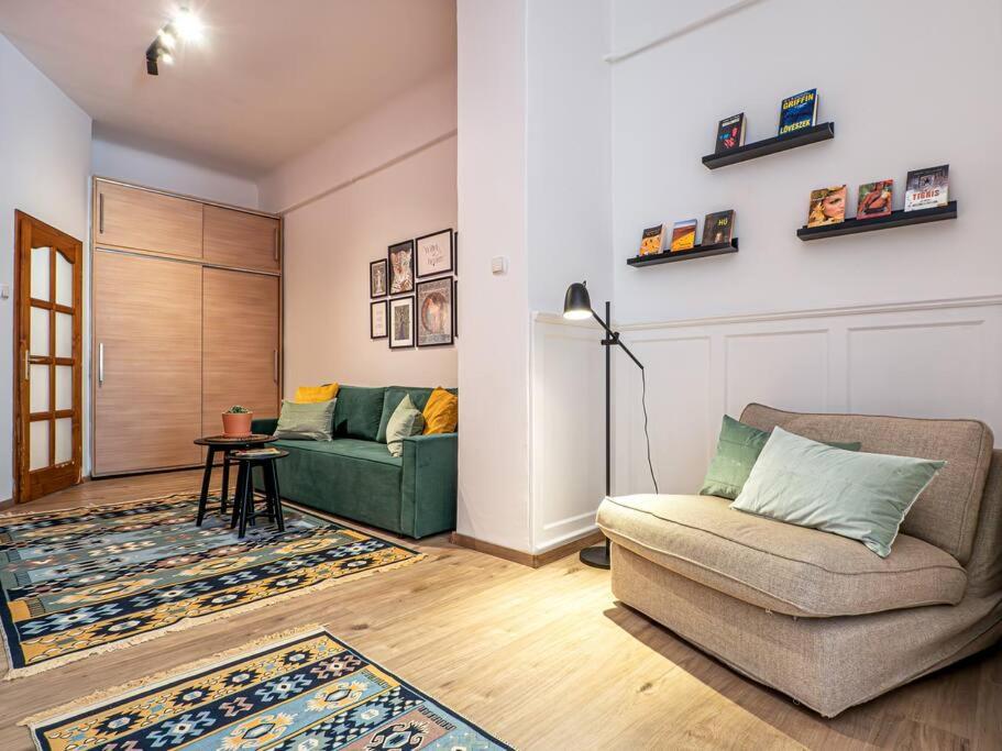 Mexicopo Apartment with Garage