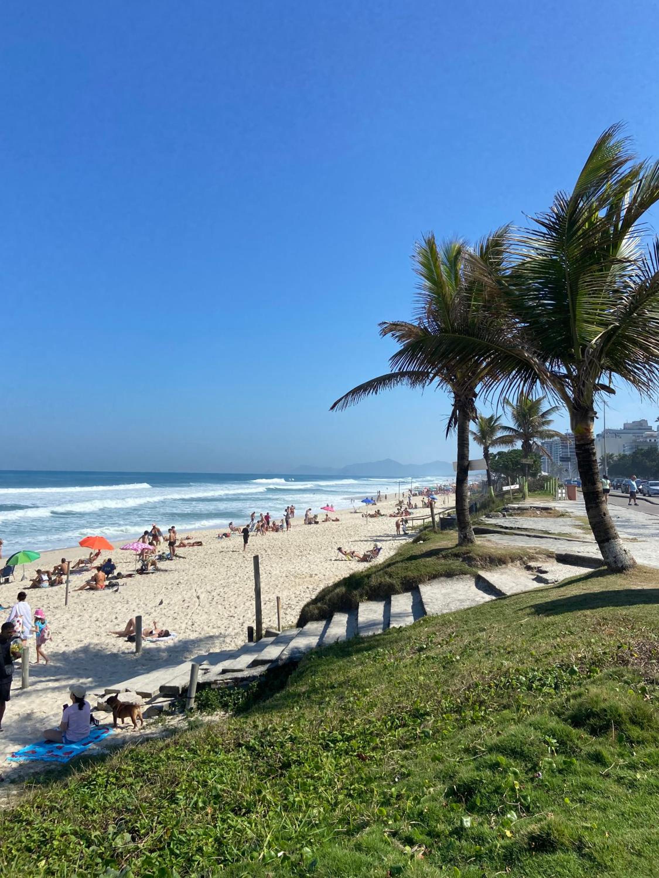 Apartamento renovado Barra Bella