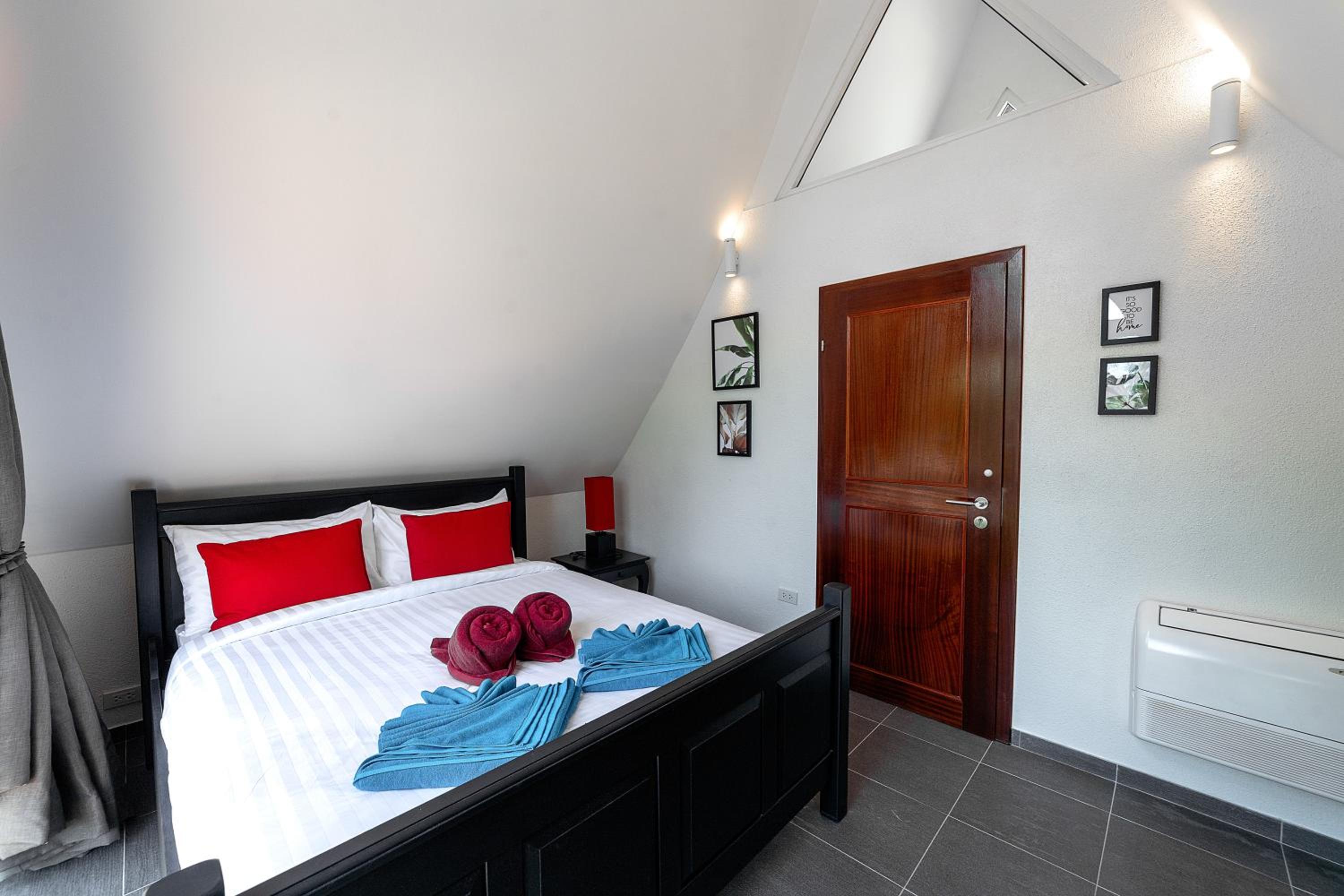 Siam Royal View Villas
