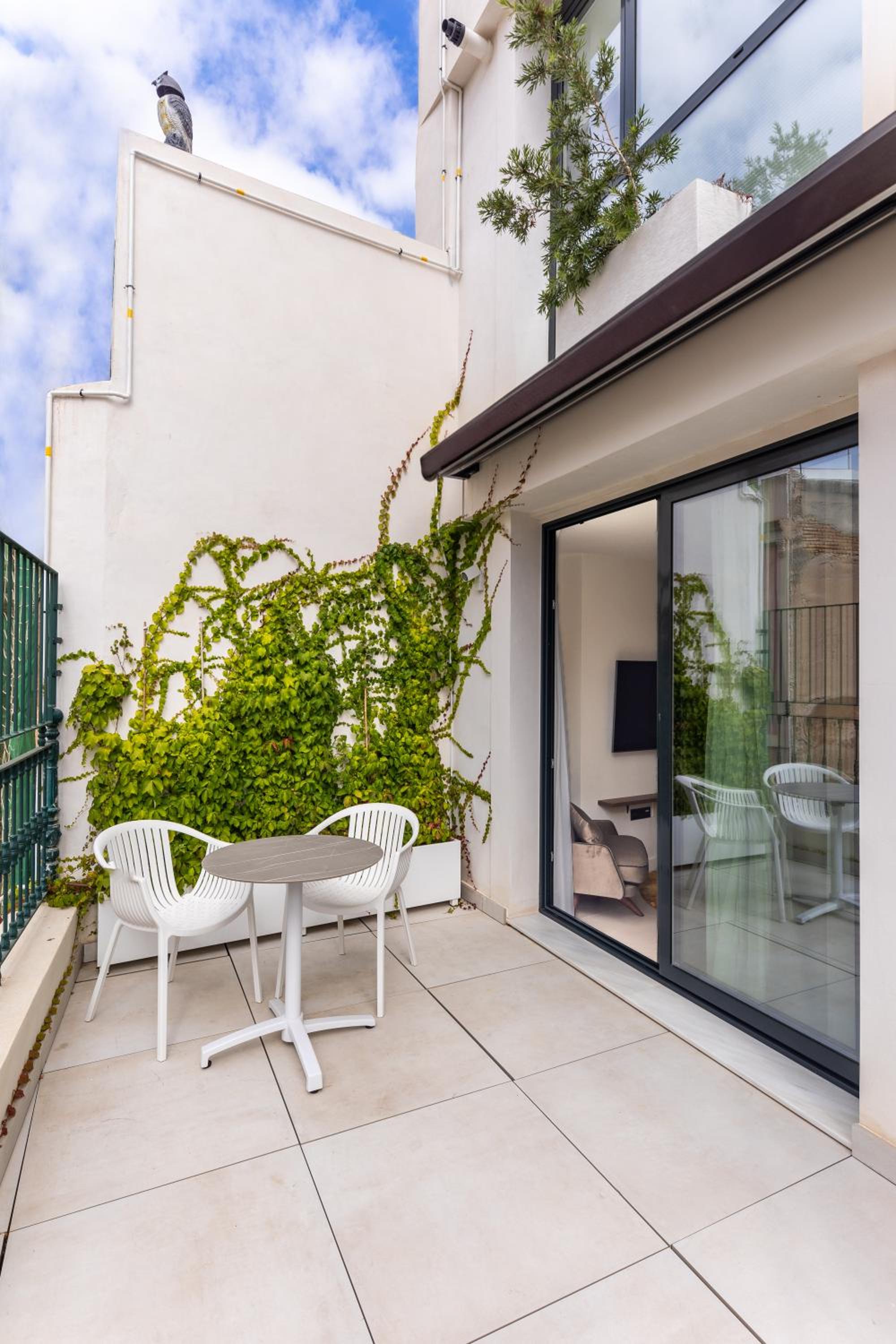 balance & terrace