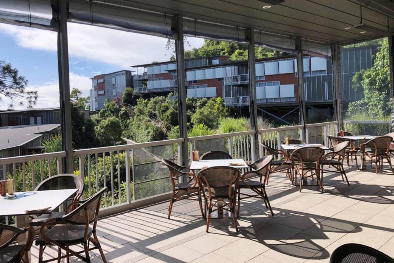 2 Bedroom Retreat above Hastings Street 8403