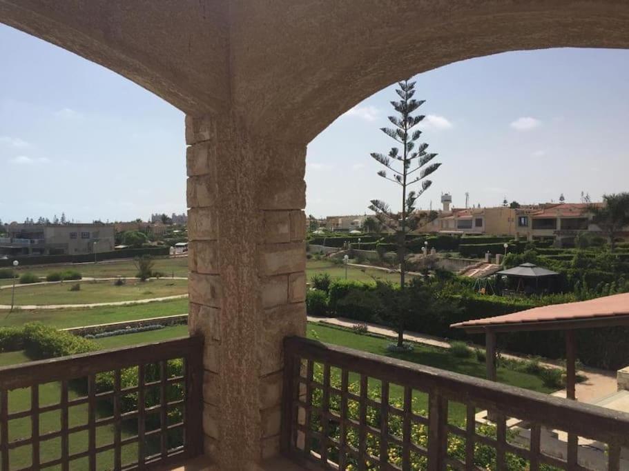 Villa 5 bedrooms Marina 4 Sehal view 2