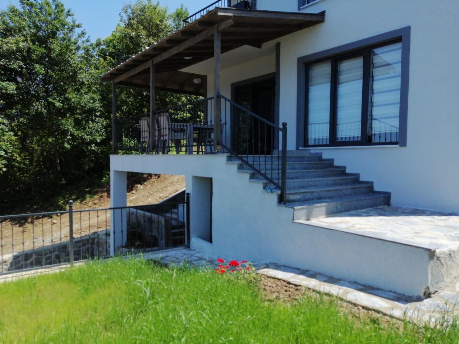 Kiralık Lüx Deniz Manzaralı Bahçeli Villa/Luxury Sea View Garden Villa for Rent view 5