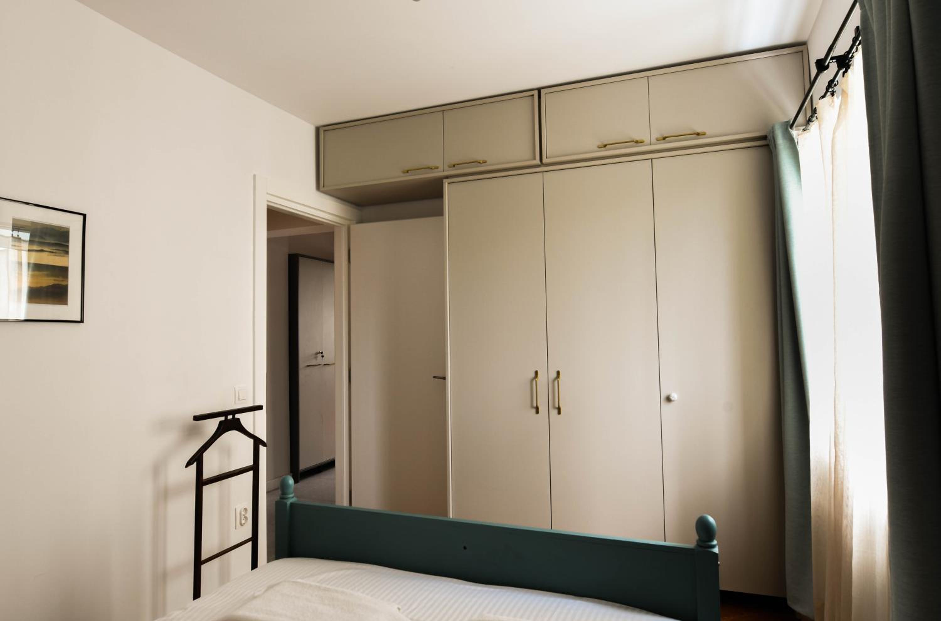 The Bridge Apartment