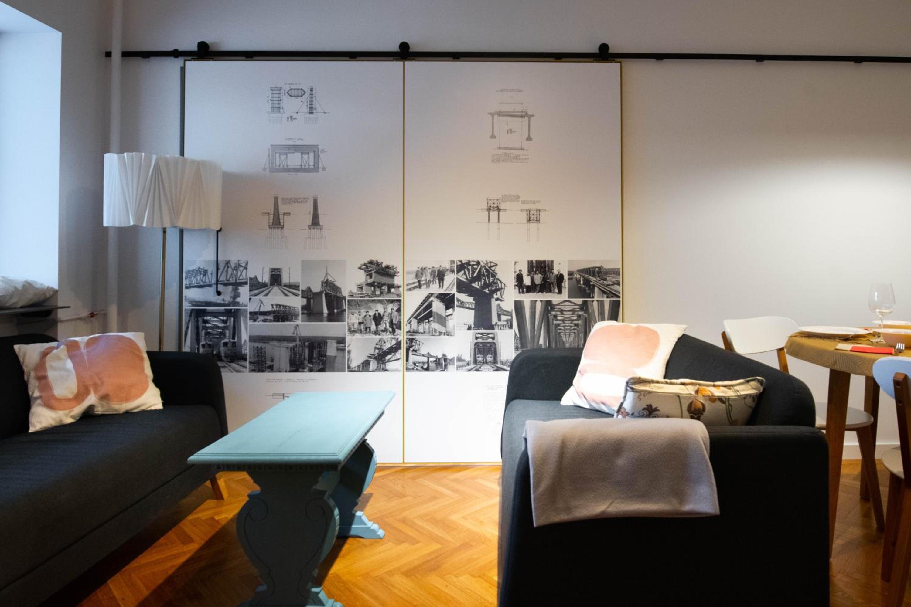 The Bridge Apartment