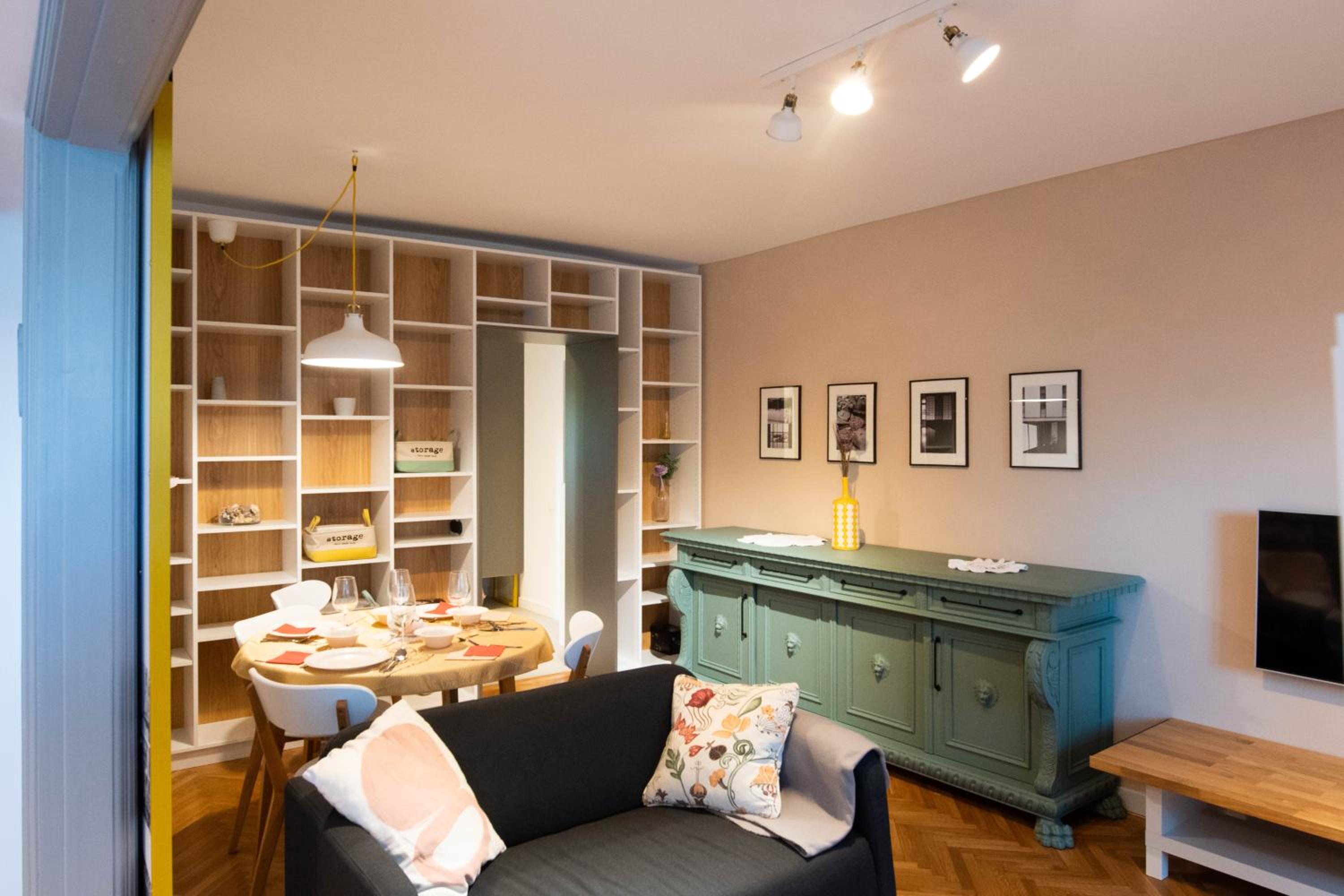 The Bridge Apartment