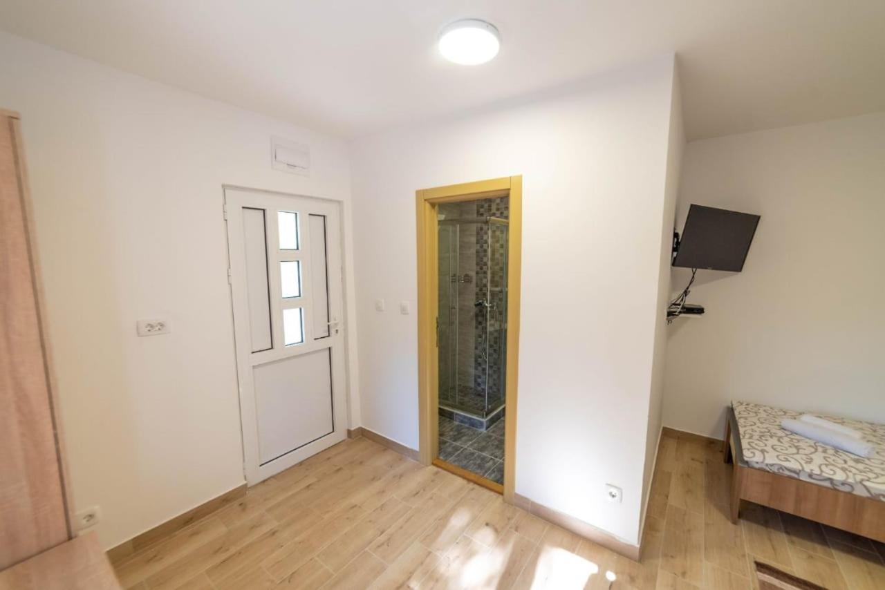 Šljivo Apartmani