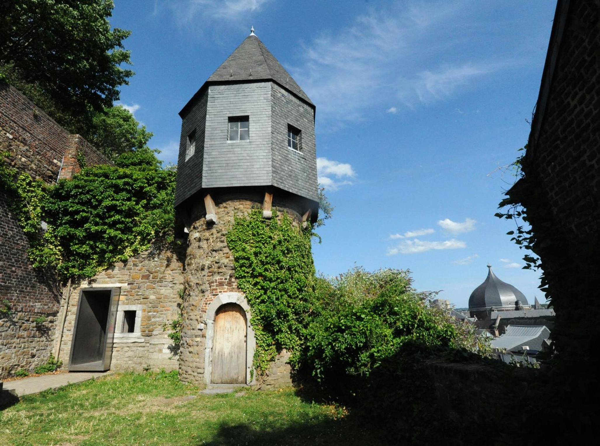 Bonjour Pierreuse