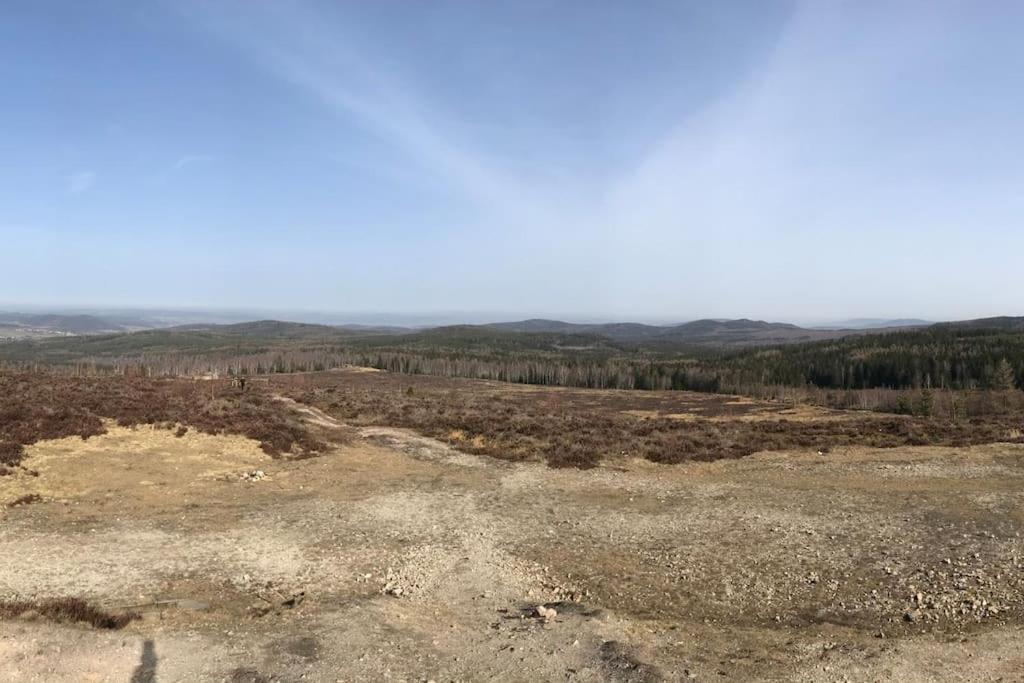 Vila v Brdech s bazénem, infra saunou a vybavením