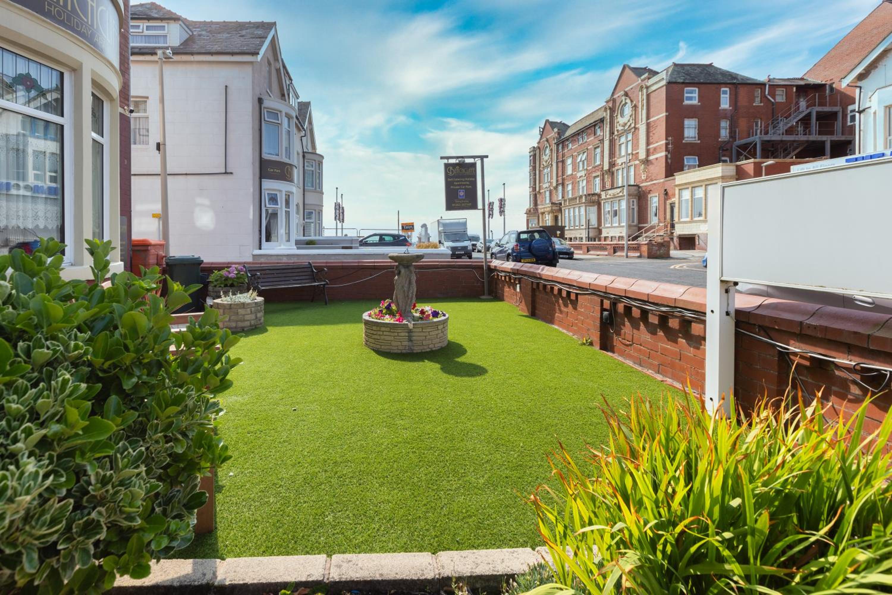 Beachcliffe Holiday Apartments